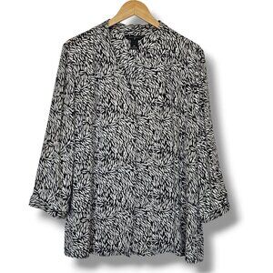 Investments Tunic Top Size 2X Black Cream Leaf Print V-Neck 3/4 Sleeves Career